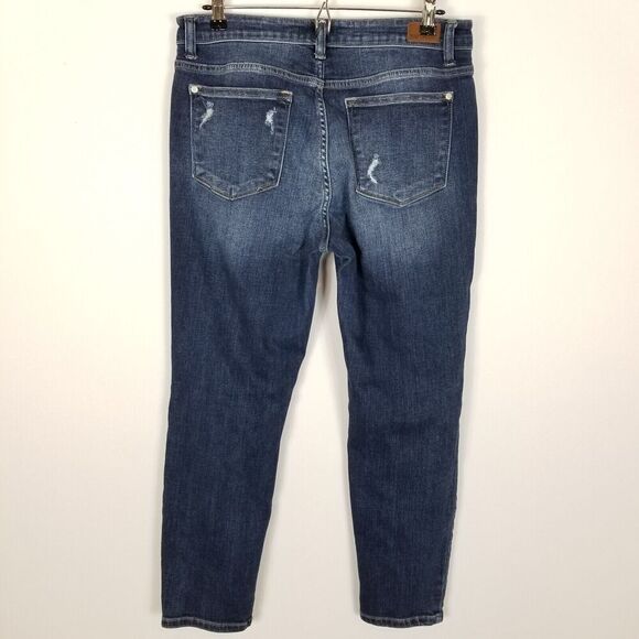 Judy Blue Women's Boyfriend Jeans Size 30  Distressed Blue Mid Rise  Denim - Picture 4 of 10